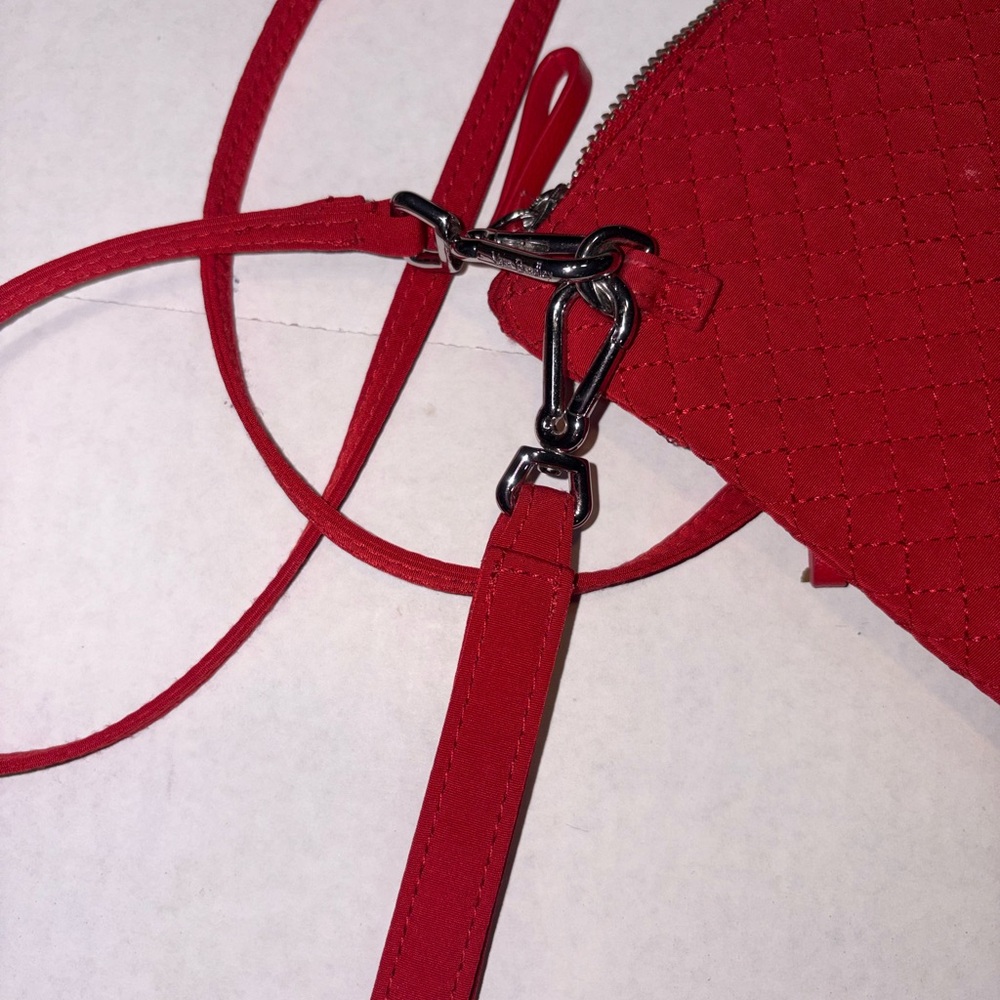 Vera Bradley Iconic RFID Custom Crossbody Bag in Winter Berry Red purse - Picture 6 of 9
